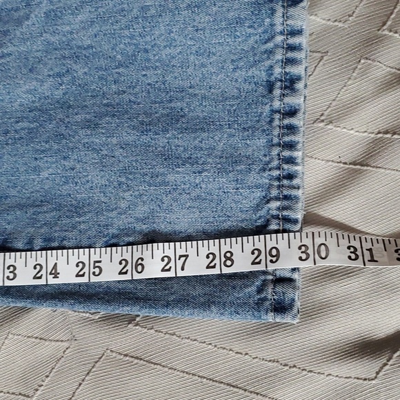 LeChic Women's Mid Rise Jeans Size 30 - Picture 15 of 16